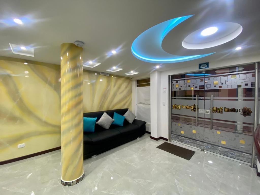 Hotel Dubai Suite Pasto Bagian luar foto